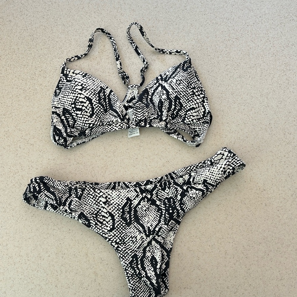 Midori Swimsuit. Snakeskin print.